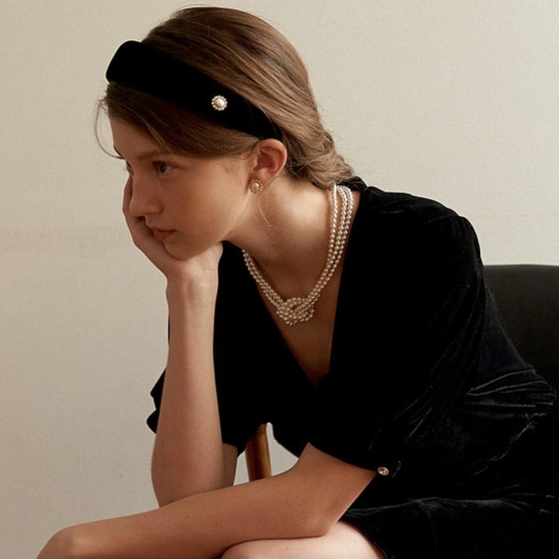 TATIANA Celia Pearl Velvet Hair Band_HB0103