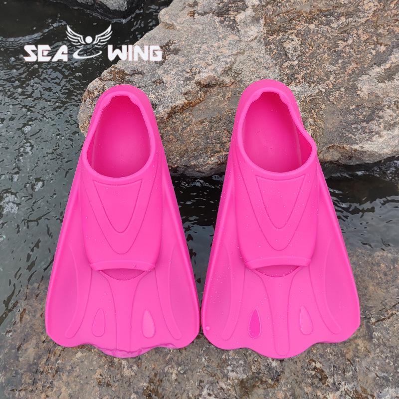 Professional Silicone Rubber Short Fins for Freestyle Swimming and Snorkeling - Suitable for Children and Adults