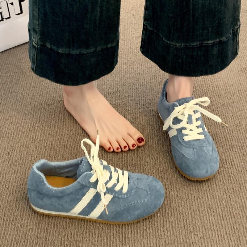 Retro Versatile and Lightweight Flat-soled Forrest Gump Shoes Children's 2025 Summer New Soft-soled Not Tired Foot Board Shoes Retro Women's Shoes