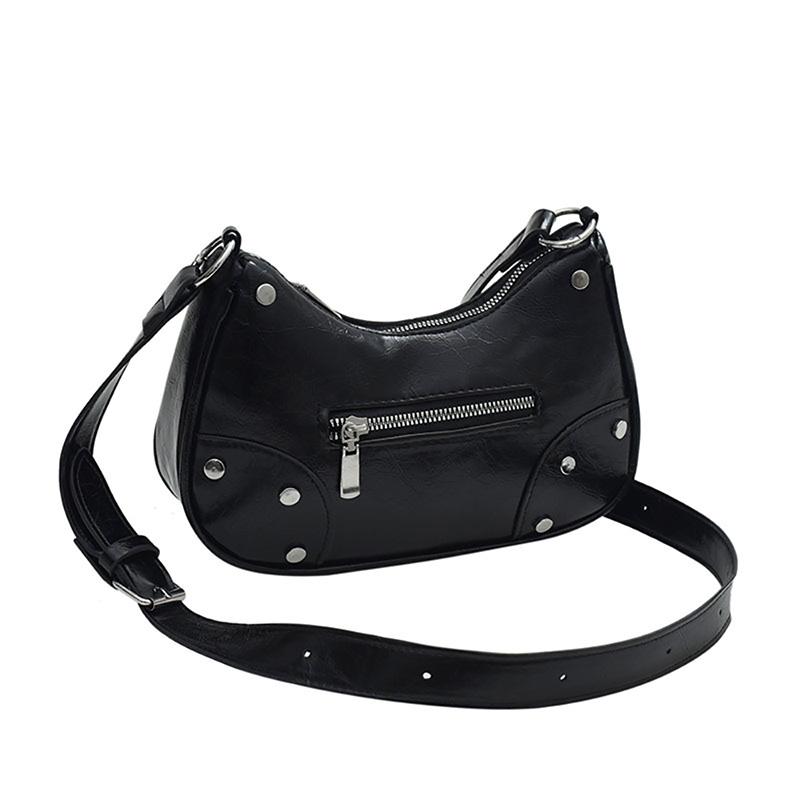 Design Sense High Street Rivet Underarm Bag Fashion Korean Spice Girls All-match Shoulder Bag  New Commuter Crossbody Pack