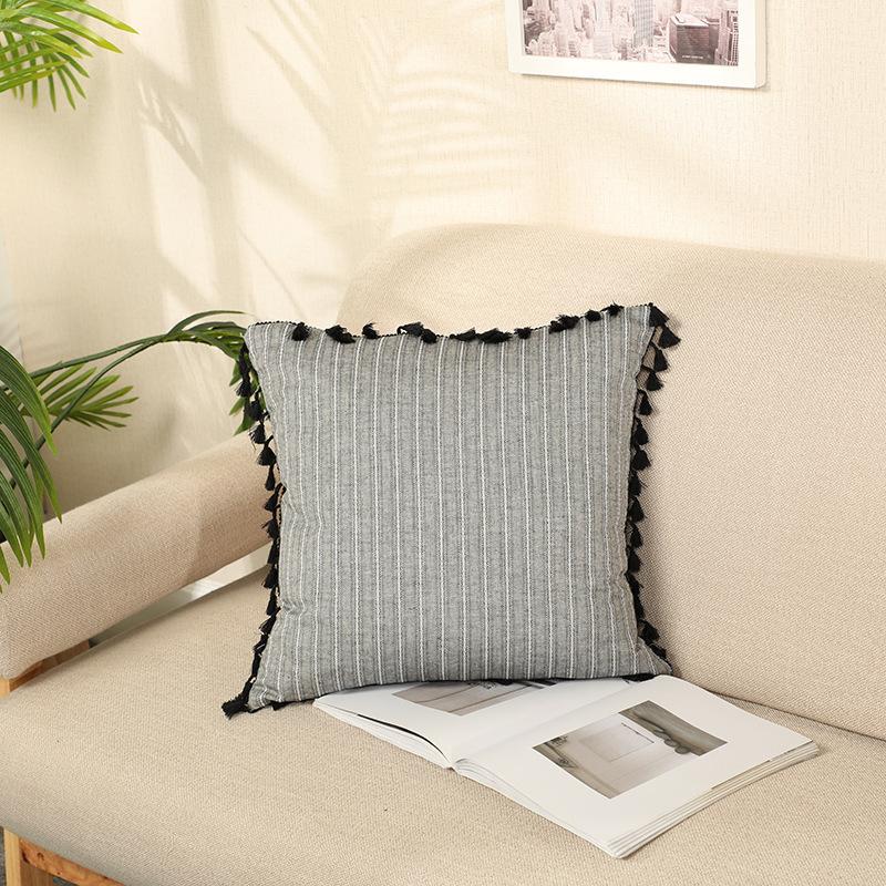 

Cute Ball Cotton and Linen Pillowcase Ins Style Nordic Simple Striped Waist Pillowcase Can Be Used As A Sofa 45 * 45 (without core)