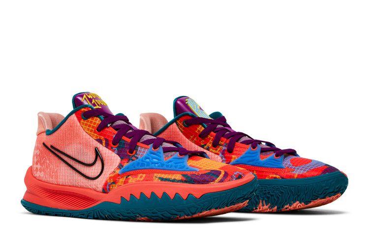 Men's Sneakers Nike Kyrie Low 4 EP '1 World 1 People'
