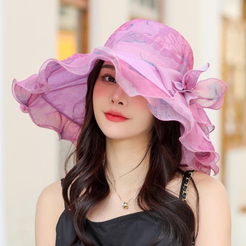 Ladies' Summer New Fashion Large Brimmed Sunscreen Sun Hat Thin Flower Beach Hat