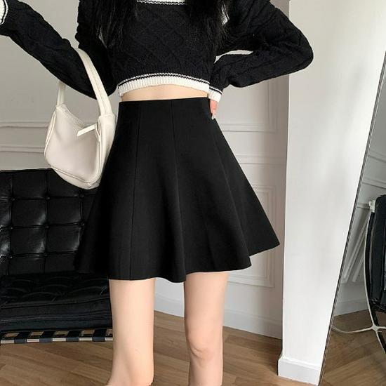Black Wool Blend Women's A-line Short Skirt - 2026 Autumn/Winter Hip-hugging, Fluffy, Petite, Versatile Umbrella Skirt