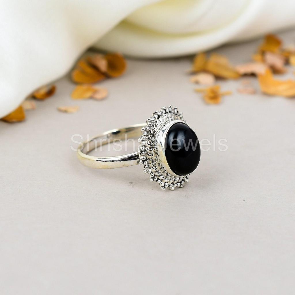 Black Onyx Gemstone 925 Sterling Silver Oval Shape Handmade Jewelry Ring For Women