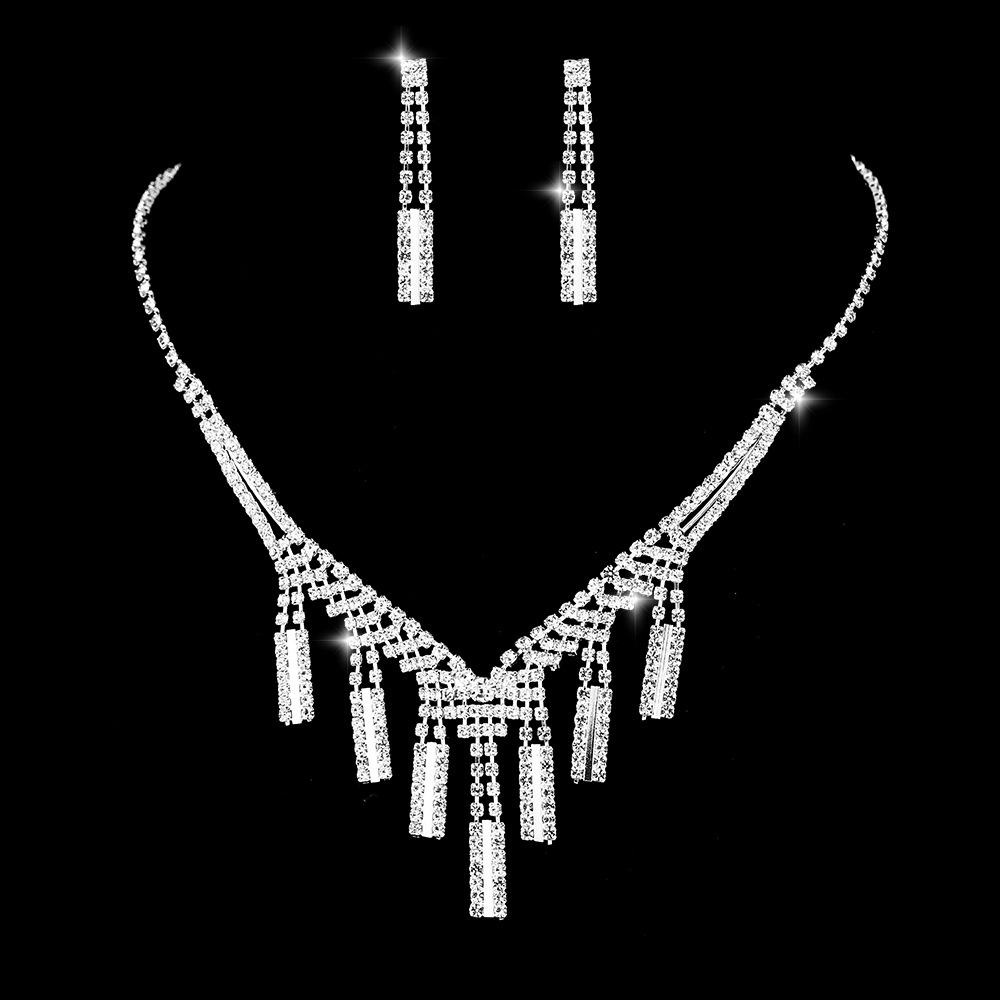 European & American Sparkling Water Drop Zircon Necklace Set – Fashionable Full Diamond Clavicle Chain