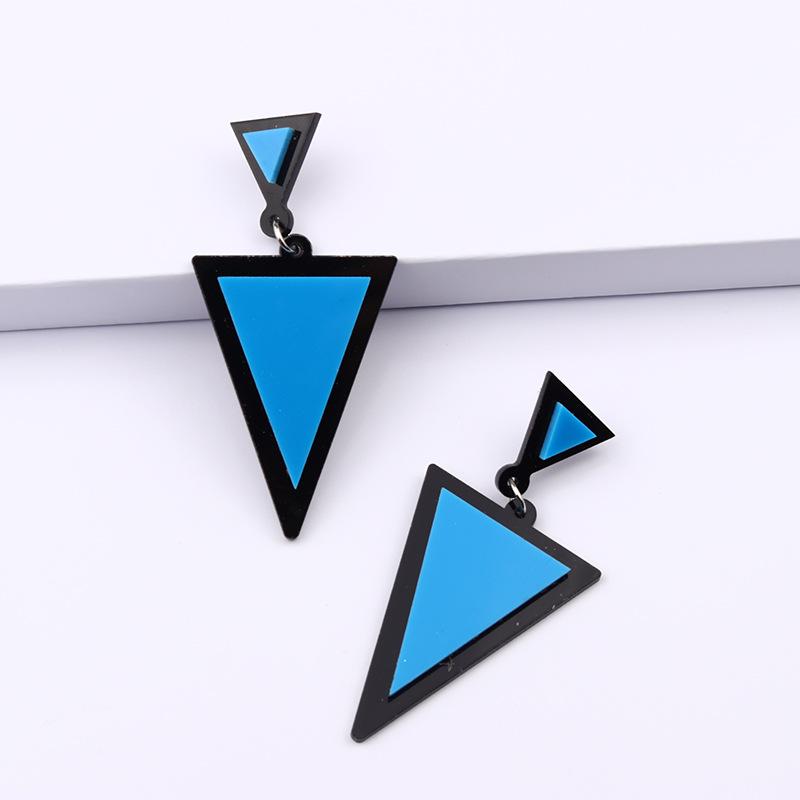 Korean Fashion Fluorescent Colorful Triangle Acrylic Drop Earrings for Women Big Geometric Pendant Earring 2026 Trend Jewelry