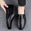 Genuine leather men's casual and comfortable driving shoes High quality gentleman Black Brown Flats outdoors Comfortable stroll