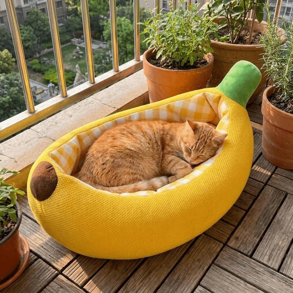 Warm Plush Banana Shape Cat Kennel Funny Cat Mat Dog Kennel Pet Sofa Bed  Indoor Pet Bed