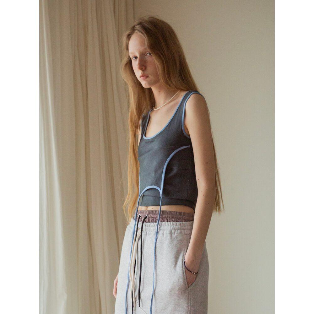 Saendeusaundeu (Women) String Layered Sleeveless Charcoal