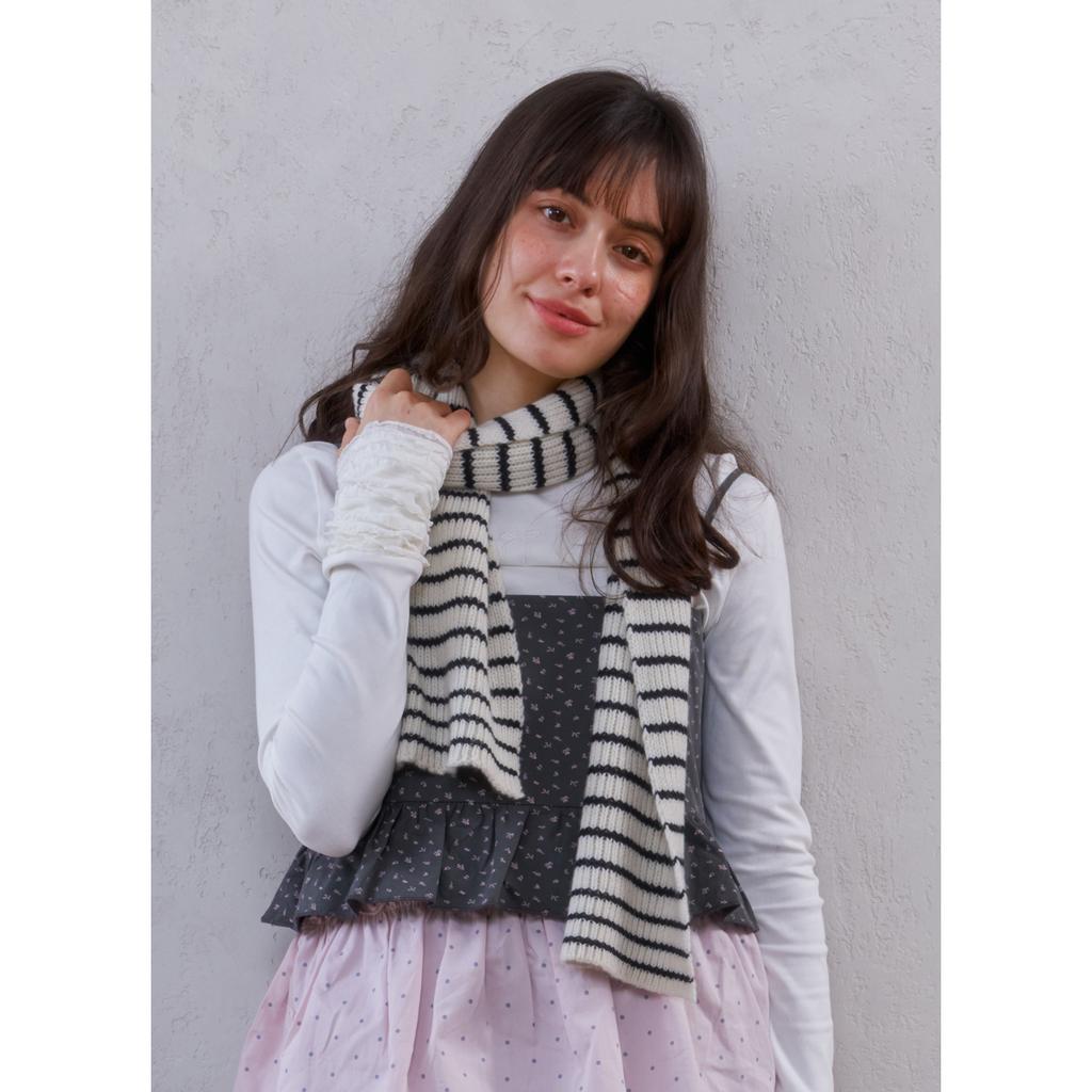 A Simple Color-Blocked Striped Knitted Wool Scarf For Autumn And Winter Soft And Versatile Pure Wool Neck Warmer For Women