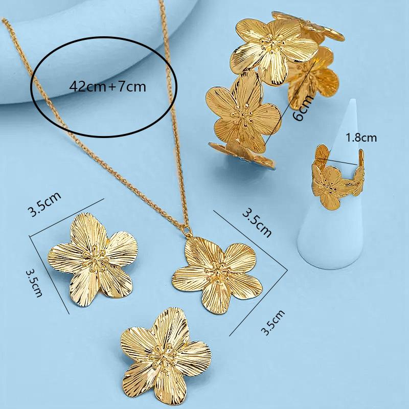 Vintage Gold Big Flower Pendant Necklace Bracelet Ring Stud Earring Set High-end Temperament Charm