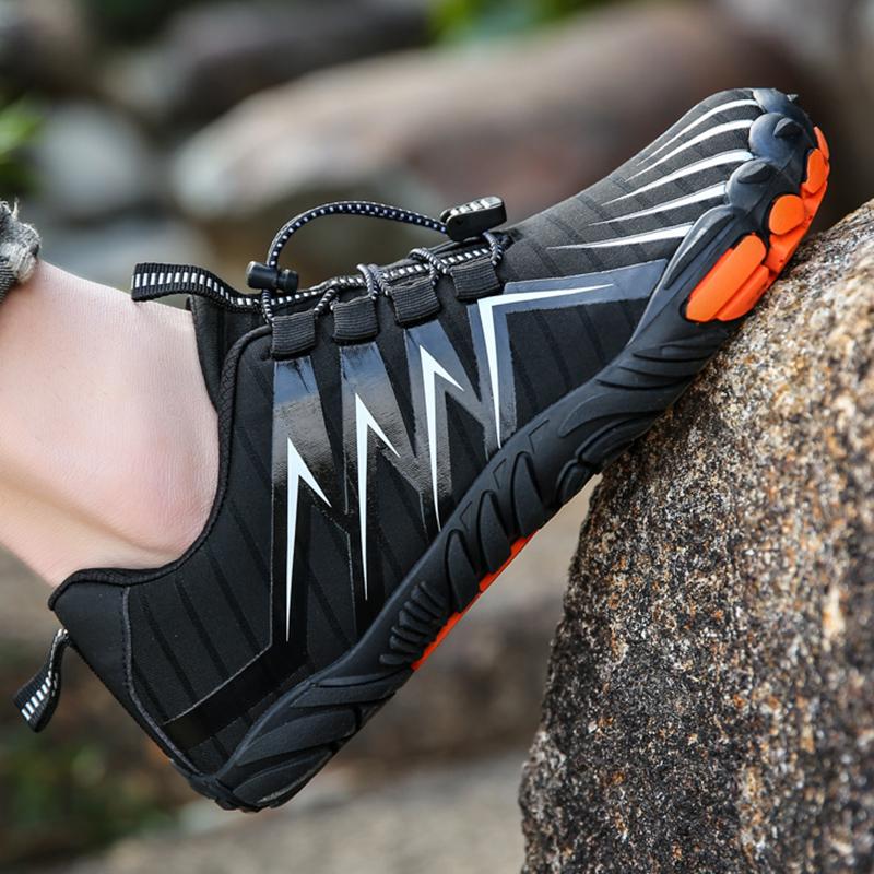 New Aqua Shoes Five-finger Swimming Shoes 34-47 Size Beach Sports Shoes Fashion Men's Fitness Shoes Couple Water Shoes