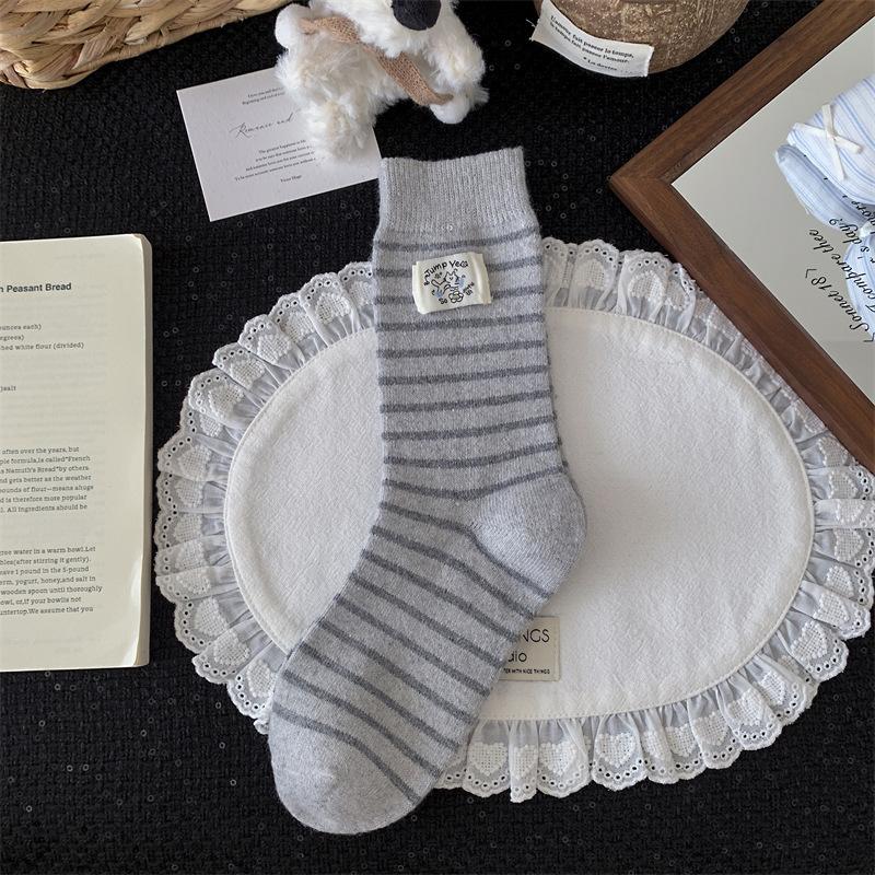 Ladies Autumn Winter Thickened Warm Embroidered Striped Polka Dot Wool Medium Tube Pile Socks