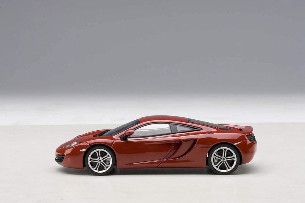 AUTOart McLaren Completed Product 1/43 MP4-12C (Red)