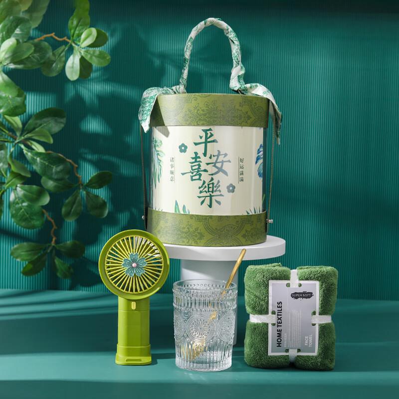 ME Business Holiday Gift Set: Peace & Joy Set 25