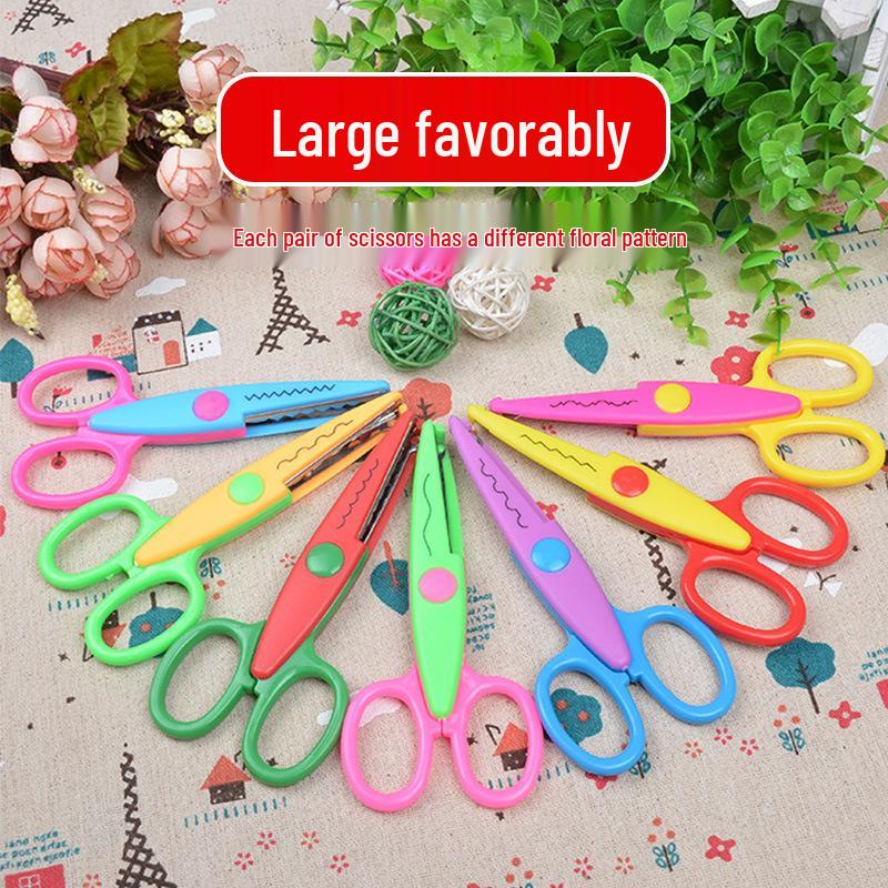 Safe Scalloped Craft Scissors for Kindergarten Students
