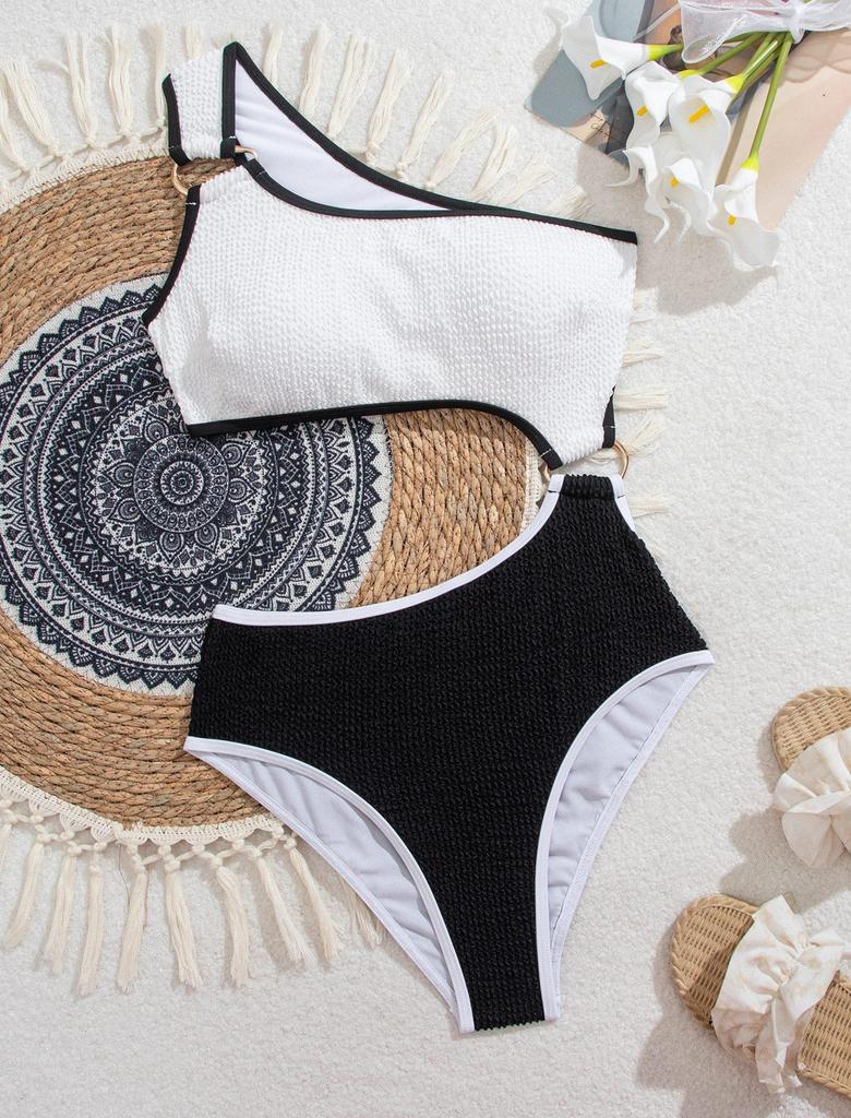 Color-matching Hollow-out One Shoulder Sexy Swimsuit Bikini