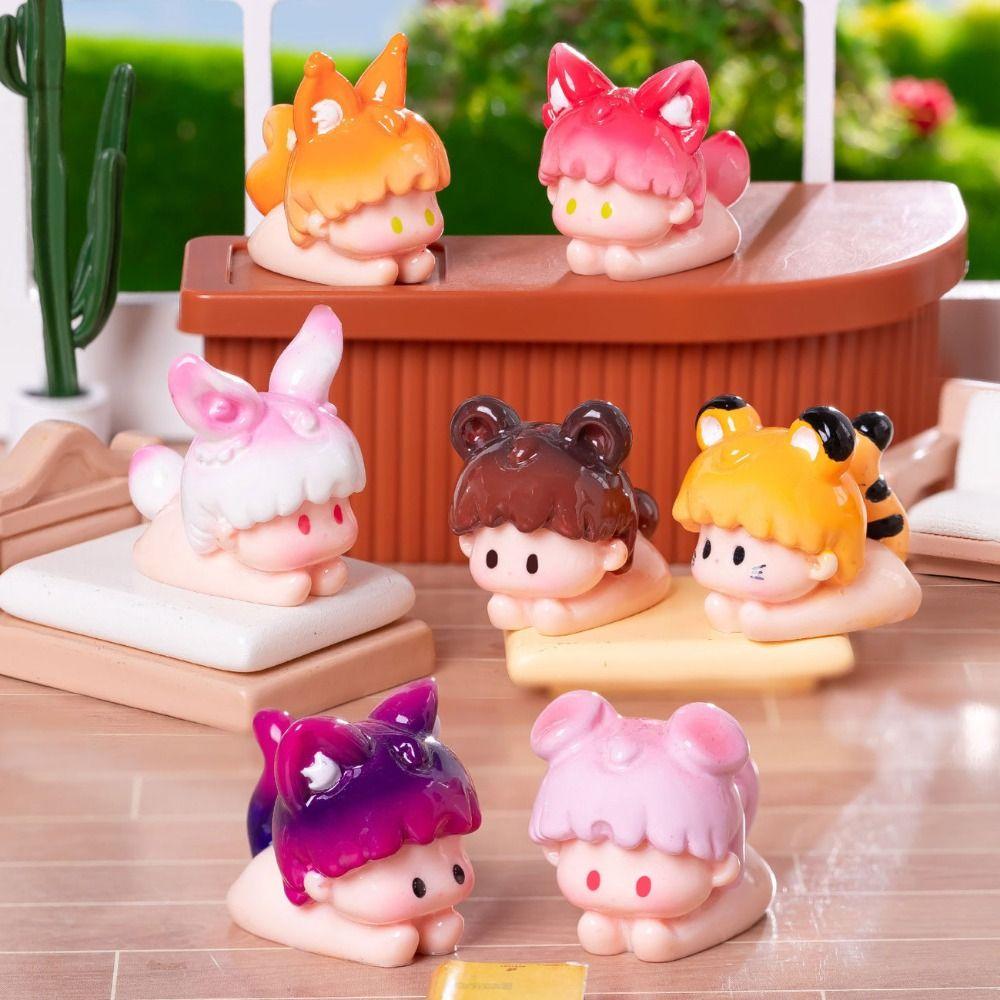 Cartoon Style Resin Animal Model Modern Design Mini Animal Model  Fairy Garden