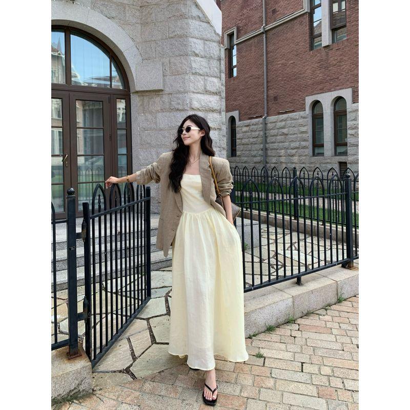 

Кумикуми Костюм в стиле старого Цяня Ретро Однотонный костюм Верхняя одежда Женский Осенний Внутреннее платье на бретелях Комплект из двух предметов Light yellow sling Dress L