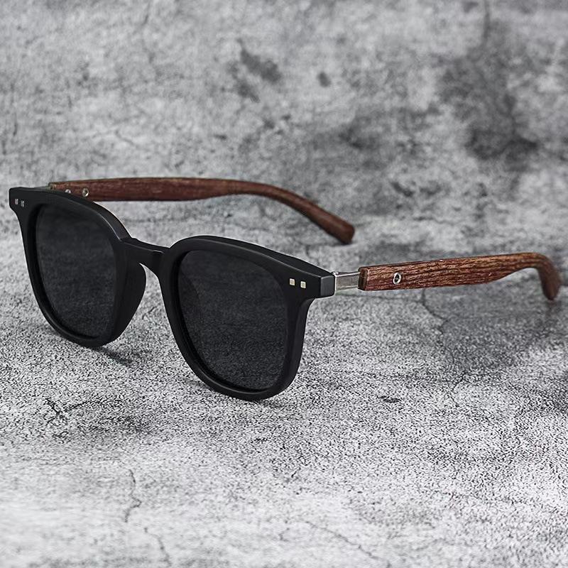 Unisex European & American Style Wood Grain Rivet Sunglasses - UV Protection & Sunshade