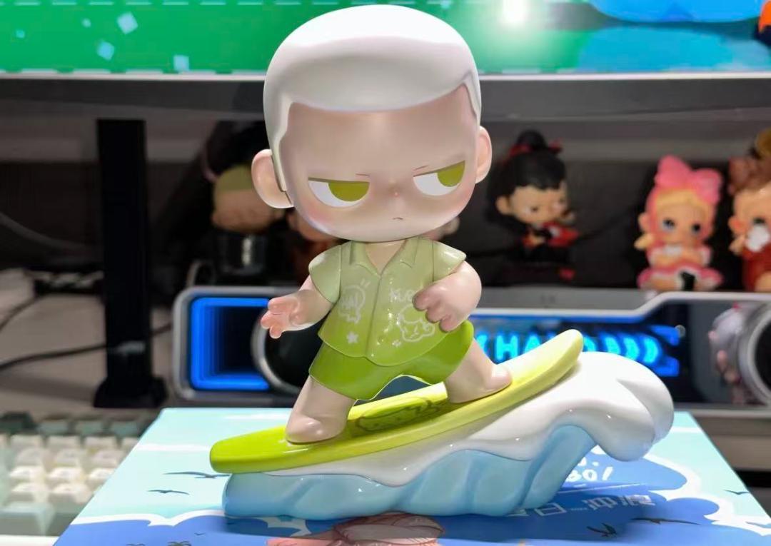 

[Б/У] Пекин CTS Эксклюзивный POPMART Фигурка КУБО Гавайский Лайм