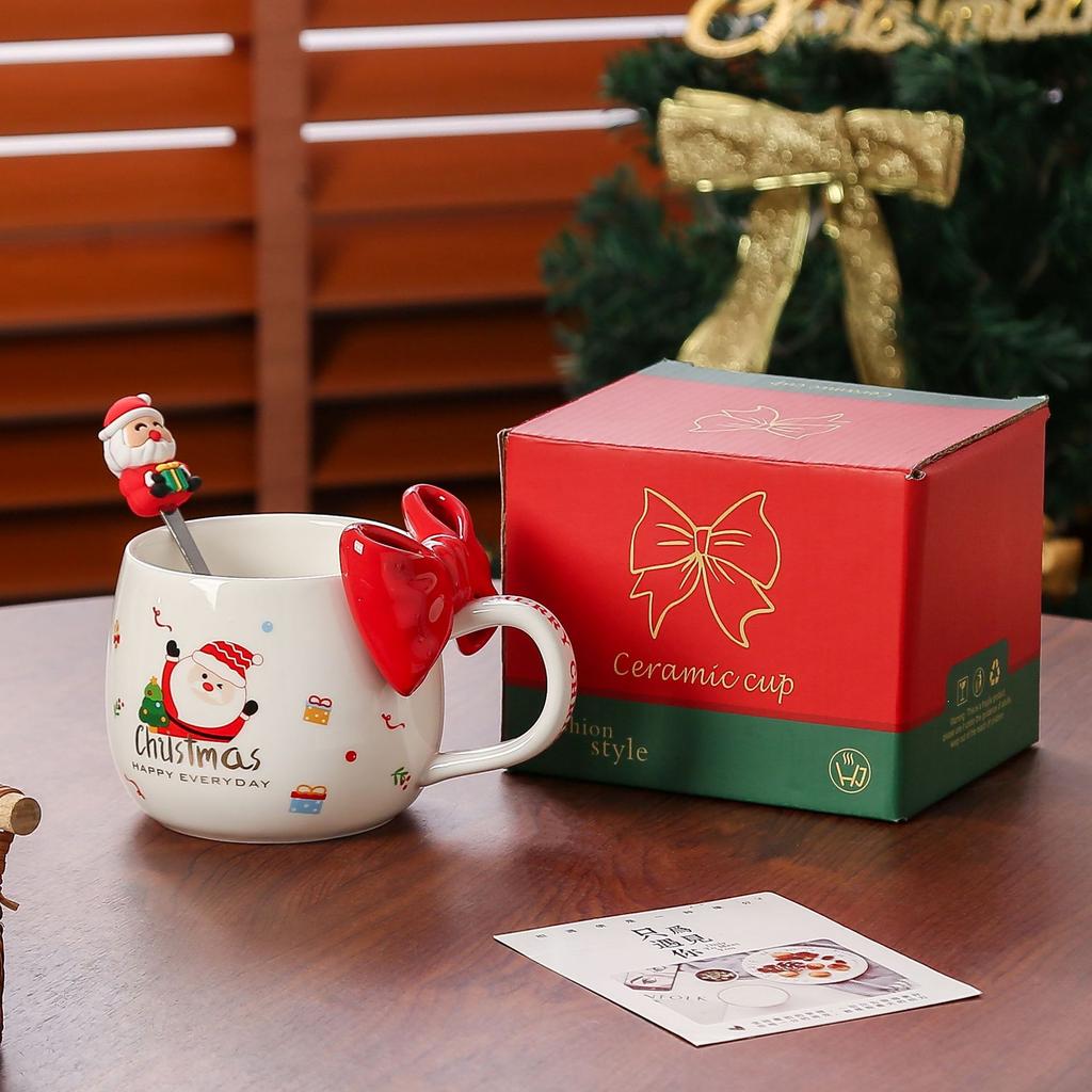 Christmas Ceramic Cup Cute Bow Mug Coffee Cup Christmas Gift High Quality Water Cup Souvenir
