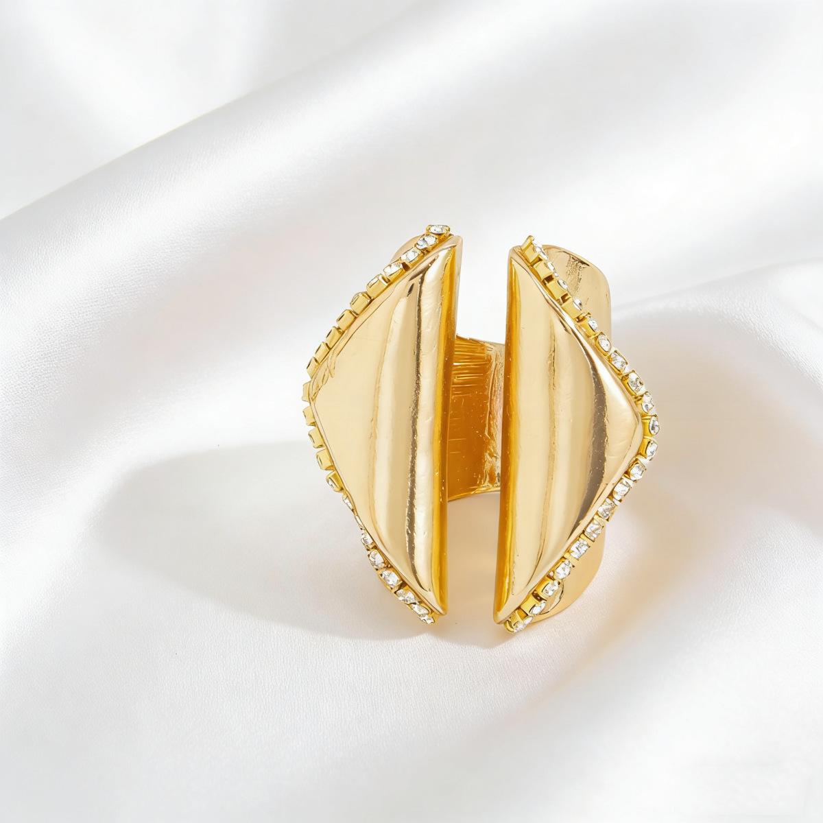 Geometric Triangle Inlaid Diamond Open Ring Women European American Light Luxury Daily Party Jewelry Gift