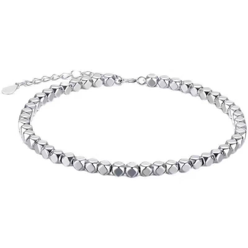 

Женский толстый браслет из серебряных бусин: Легкая роскошь, Высокий дизайн, Гальваническое покрытие, Нишевый стиль