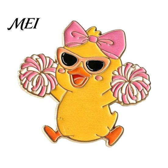 Smooth Edge Pin Enamel Technology Brooch, Cartoon Anime Cheerleading Duck Shape Pin, Small Vibrant Color Brooch Sturdy for School Uniforms Bags Daily