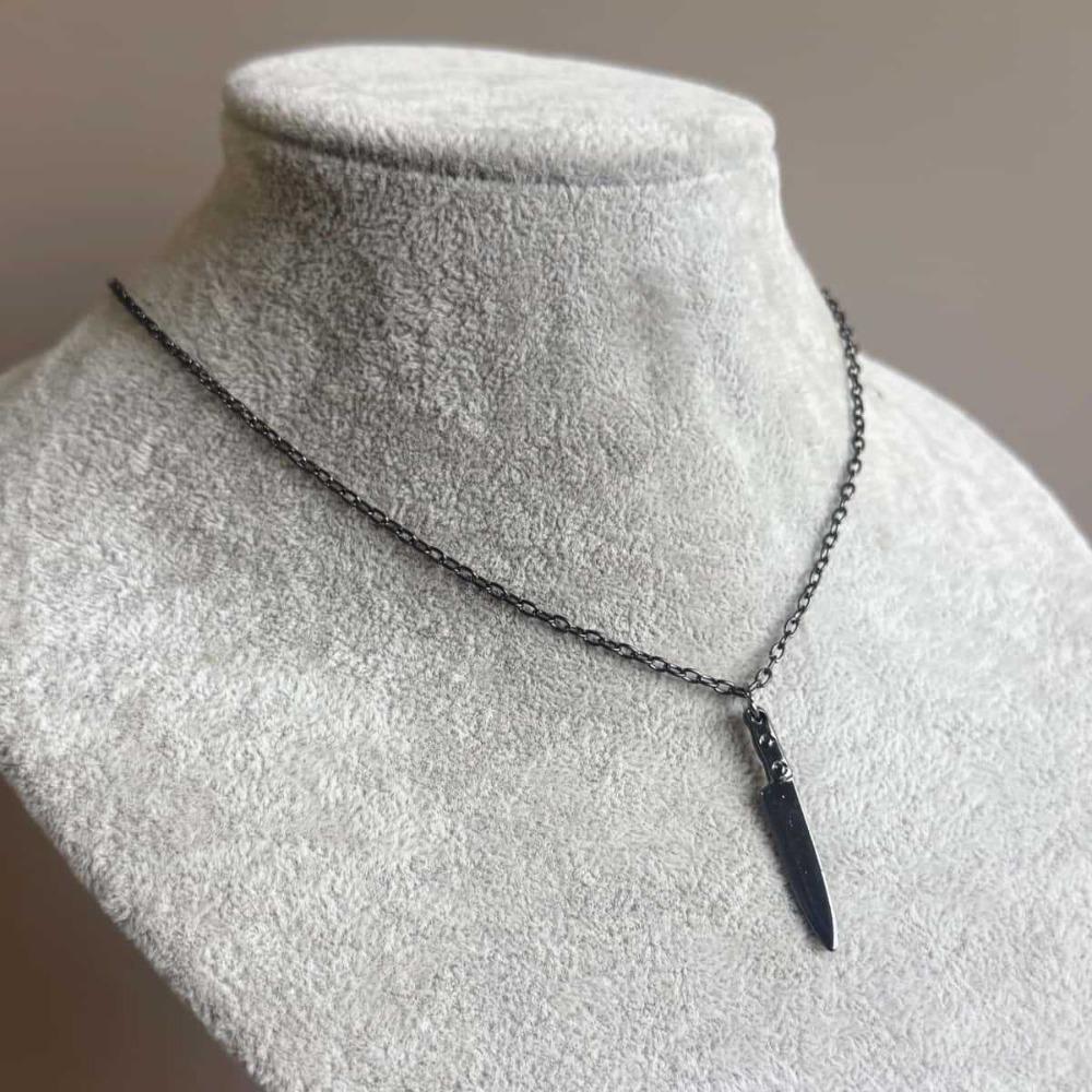 Collana Ciondolo Coltello Mini Nero Pistola Personalità Creativa per Uomo Donna Hip-hop Rock Punk Catena Collo Gioielli Accessori Regalo
