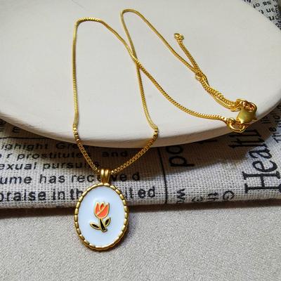 Meier Minimalist Geometric Oval Tulip Enamel Pendant Necklace - Short Clavicle Chain