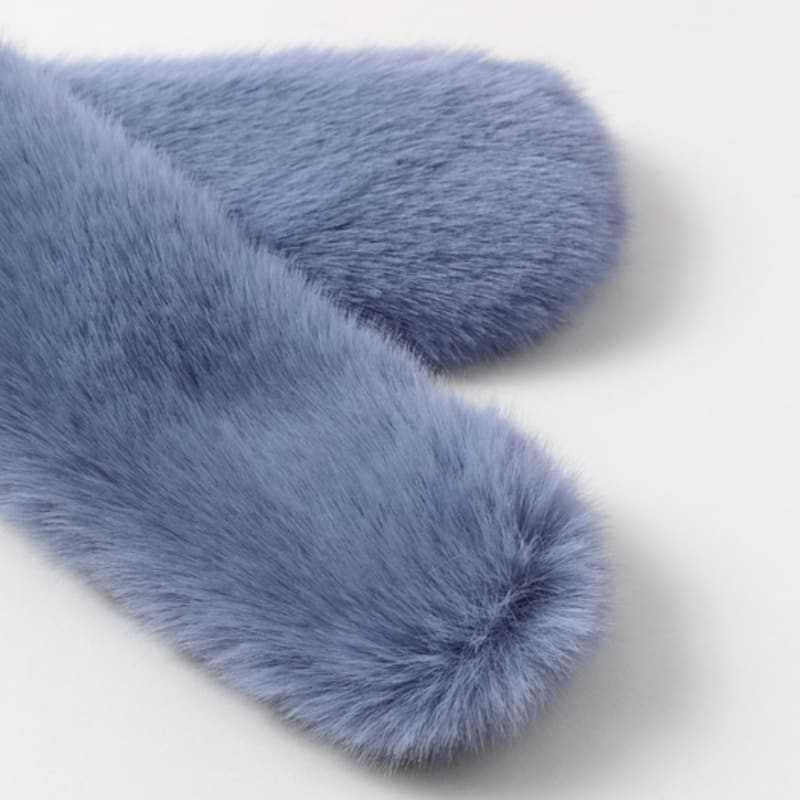 LALA Fur Scarf Petite Blue