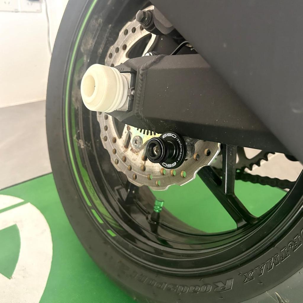 Fit For Kawasaki Ninja 650 EX650 Z650 RS Z 650 2017-2023 2024 2025 Versy 650 Motorcycle CNC Swingarm Spool Sliders Stand Screw Swing Arm Sliders