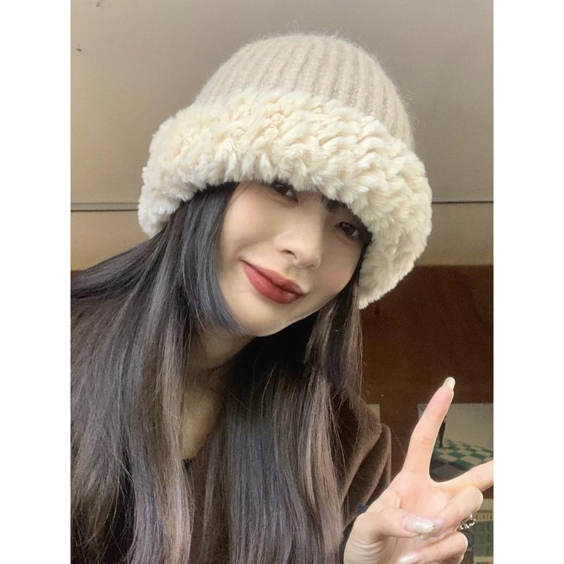 Women's Big Head Wool Hat with Versatile Face In Autumn and Winter Small Knitted Hat with Thickened Warm Plush Ear Protection Fisherman's Hat
