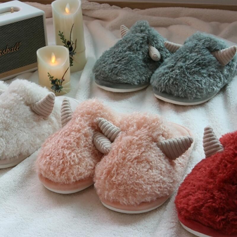 Cute Sheep Microfiber Fur Slippers/Fur Slippers Women s (L Beige)
