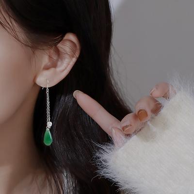 Kolczyki w stylu narodowym z szmaragdowej magnolii Super wróżka starożytny styl chiński elegancki retro kobieta długi perła hetian jade zaczep na ucho