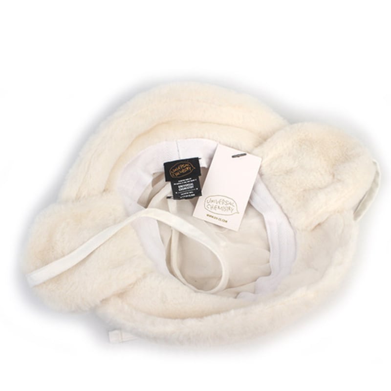 Universal chemistry Sweet Fur Ivory Earflap Bucket Hat