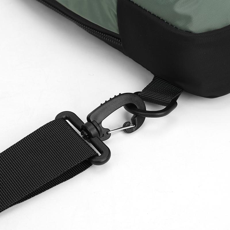 Chest Bag Men's Outdoor Travel Mobile Phone Shoulder Bag Commuter Crossbody Bag