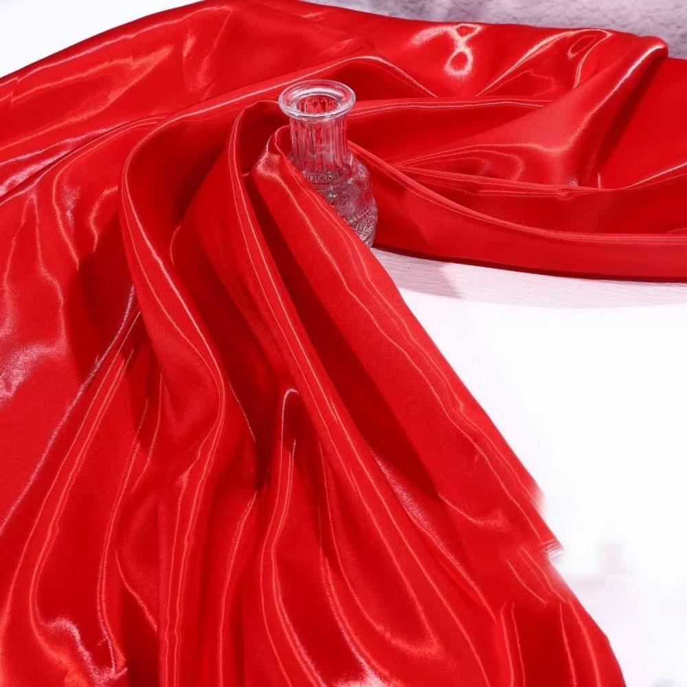 Polyester Liquid Water Satin Fabric Thickened Natural Reflective Clothing Fabric Crystal Silk Satin Wedding Dress Decorative