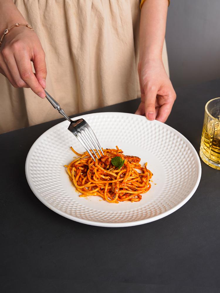 White Western-Style Deep Plate for Salad, Fish, and Steak