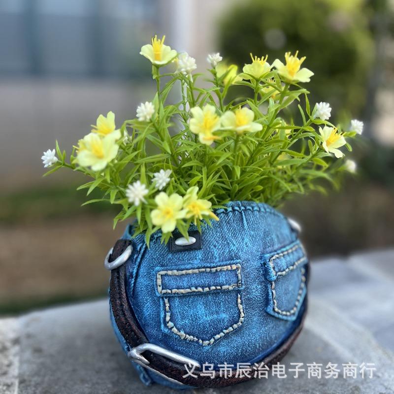 

Creative denim bag flower pot, unique resin statue, suitable for home balcony decoration garden garden ornament синій