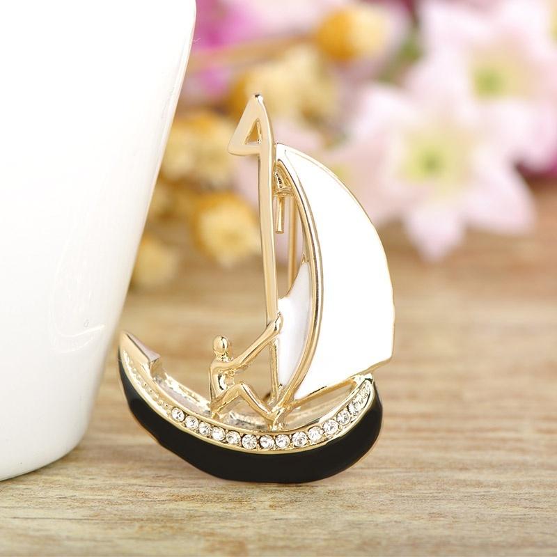 Red Enamel Brooches Men Boat Sail Shape Brooch For Clothes Accessories