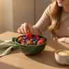 1 Stück Wirbelnde Beeren-Spülschüssel, Selbstrotierende Obst- & Gemüseschleuder mit Ablauf 360° Wirbelreinigung Küchensieb Werkzeug