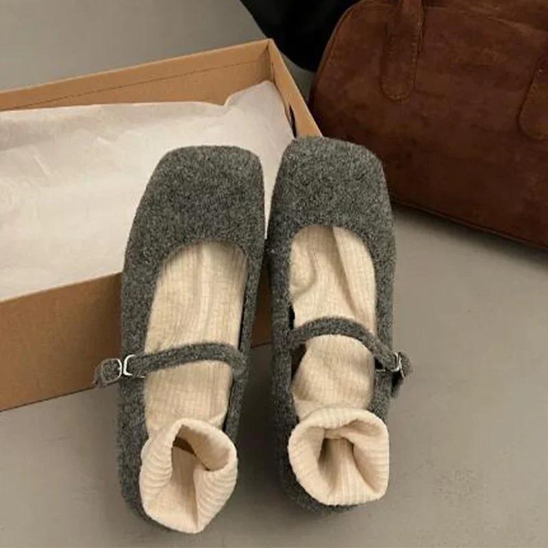 2025 Fur Flats Ballet Dance Shoes Casual Short Plush Boots Fashion New Shallow Square Toe Zapatos Dress Walking Designer Shoes