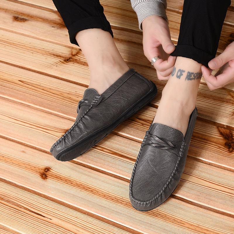 Fashion Classic Men's Italian Loafers Fashion Moccasins Slip on Breathable Footwear Male Driving Soft Shoes Leisure Walk Non-Slip Flats