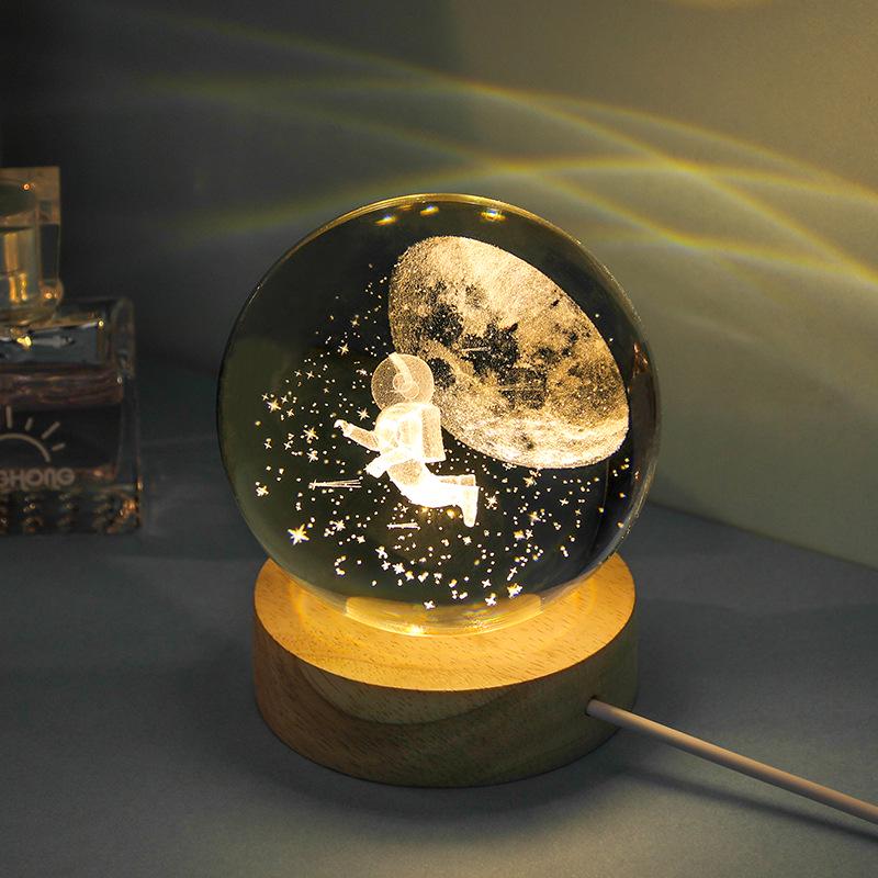 Sfera di Cristallo Medusa Oceano 3D Luce Notturna - Ornamento Creativo per Camera da Letto e Regalo di Compleanno