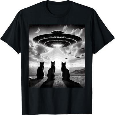 UFO Abduction Cat Moon Day Alien Kitten Lover Feline Owner T-Shirt