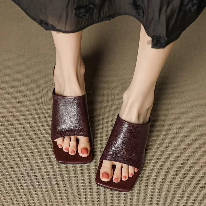 Fashion Wedge Heel Retro Soft Leather Flip-flops for Women In Summer 2025 New Square Toe Open-toe Sandals and Slippers Trend