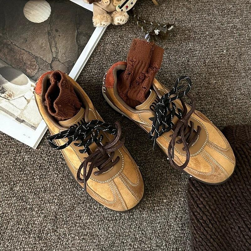 Retro inner height increase women's autumn new leather platform casual sports shoes versatile women